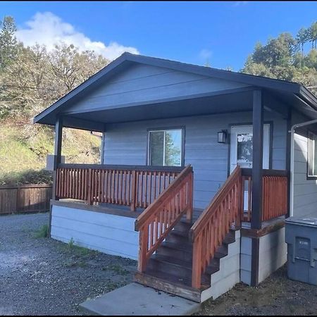 Villa New, Fun-Size Benbow House! Garberville Exterior foto